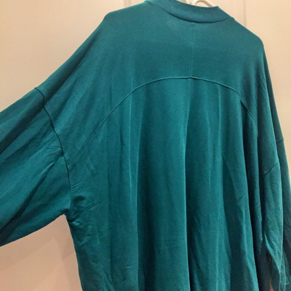 Fabletics mock-neck teal pullover - Picture 2 of 5